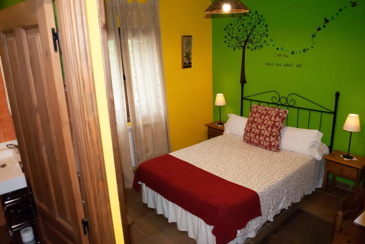 Casa Rural, Spa Y Restaurante El Huerto Del Abuelo Almiruete Dış mekan fotoğraf